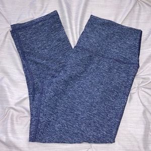 Scorpio Sol Capri yoga leggings